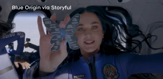 Katy Perry dans l'espace, en profite pour annoncer ses nouveaux titres...